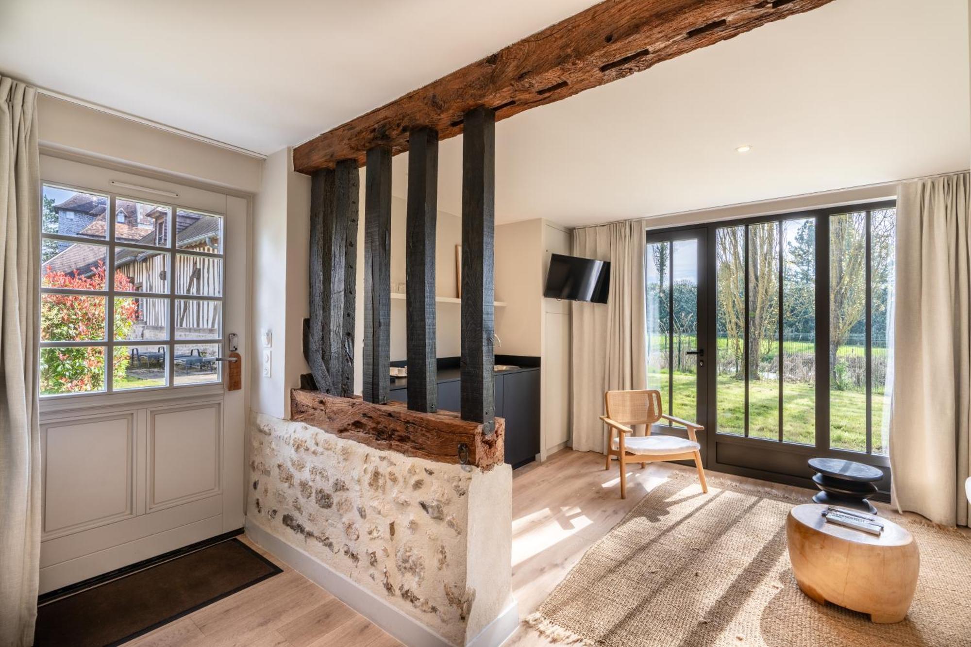 Les Manoirs Des Portes De Deauville - Small Luxury Of The World 4*